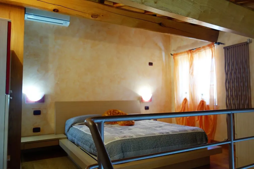 Holiday home House Versilia Luca E Giada, 5 Chilometri Da Forte Dei Marmi! Italy